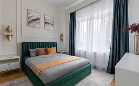 Goldengreen